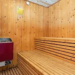 10 Person In Harboore-by Traum בית נופש